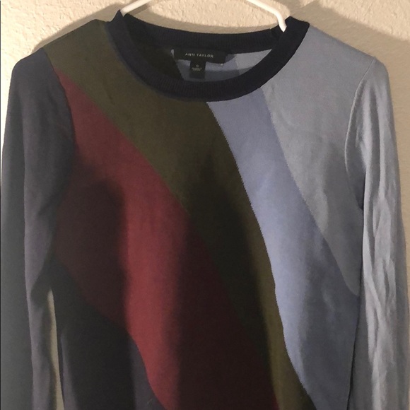 Ann Taylor Sweater - Size Small - Picture 2 of 3